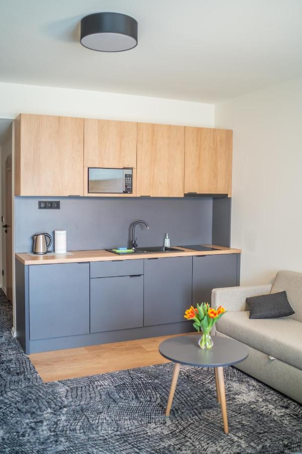 Lux Apartman V Hoteli Akvamarin Bešeňová Eksteriør billede